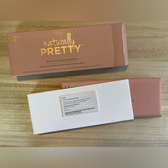 IT COSMETICS “NATURALLY PRETTY” EYESHADOW PALLET - Picture 5 of 8
